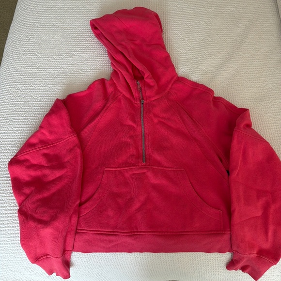 Lululemon scuba - Picture 1 of 2